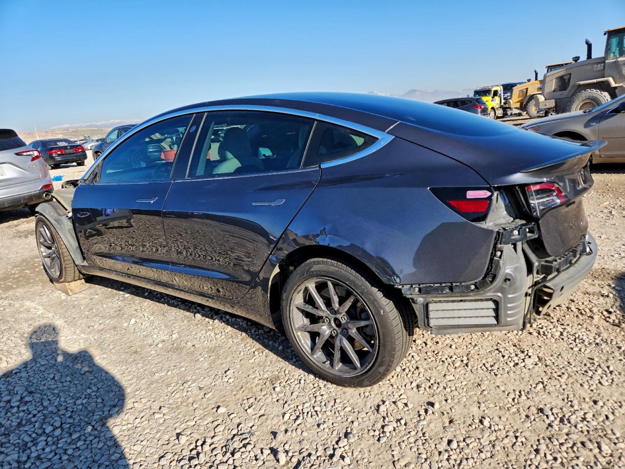 2018 TESLA MODEL 3 photo 4