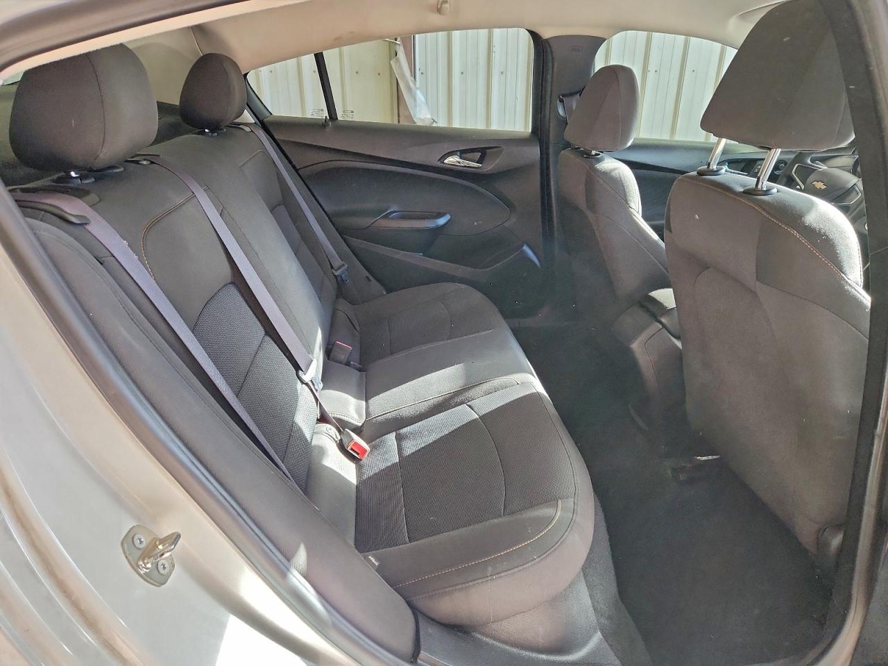 2016 CHEVROLET CRUZE LS photo 10