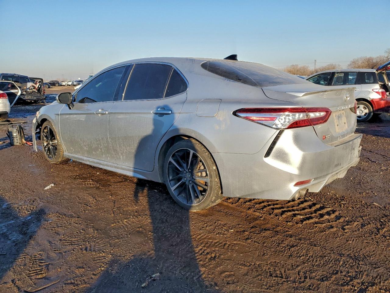 2020 TOYOTA CAMRY XSE photo 3