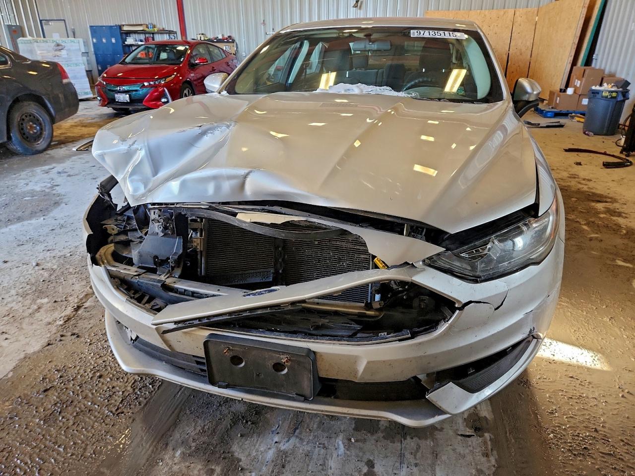 2017 FORD FUSION SE photo 9