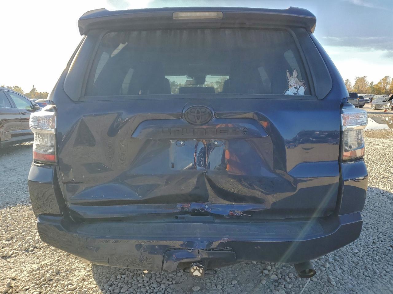 2022 TOYOTA 4RUNNER SR5 photo 11