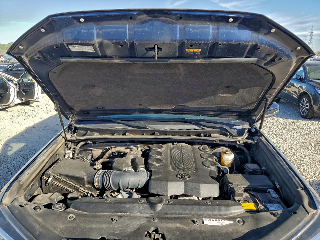 2022 TOYOTA 4RUNNER SR5 photo 23