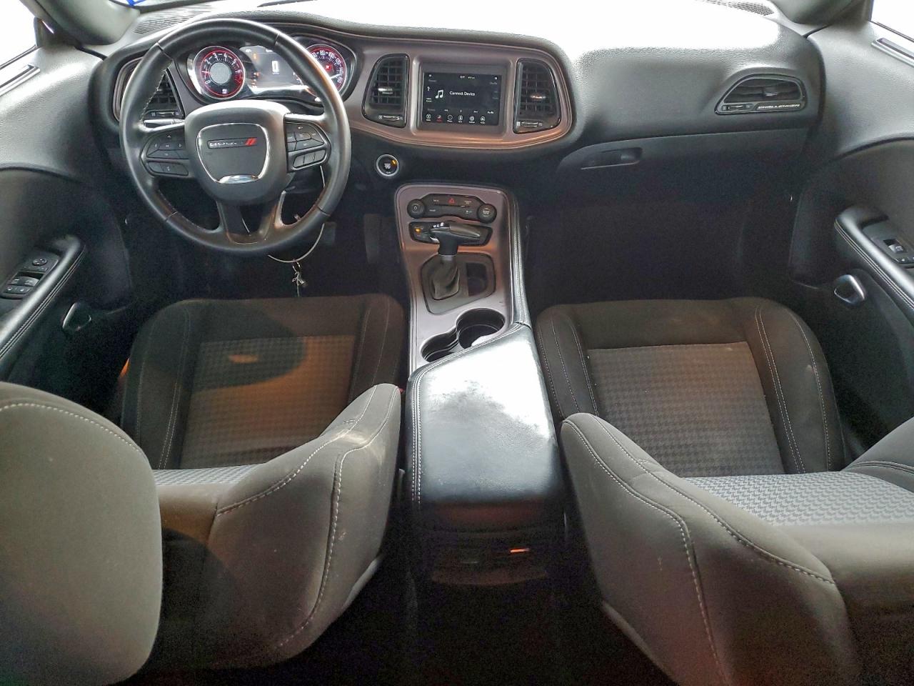 2023 DODGE CHALLENGER SXT photo 15