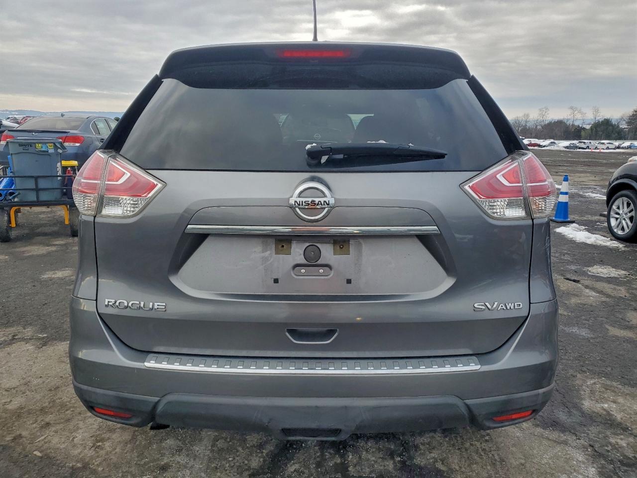 2016 NISSAN ROGUE S photo 6