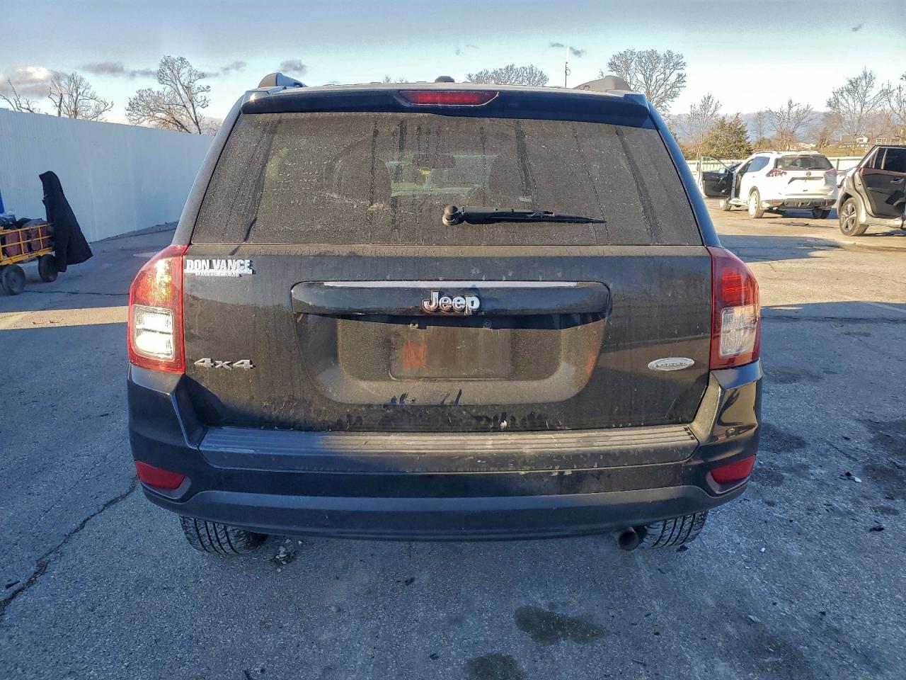 2017 JEEP COMPASS LATITUDE photo 6