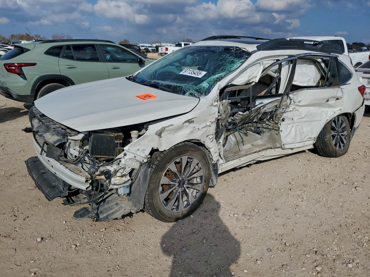 2015 SUBARU OUTBACK