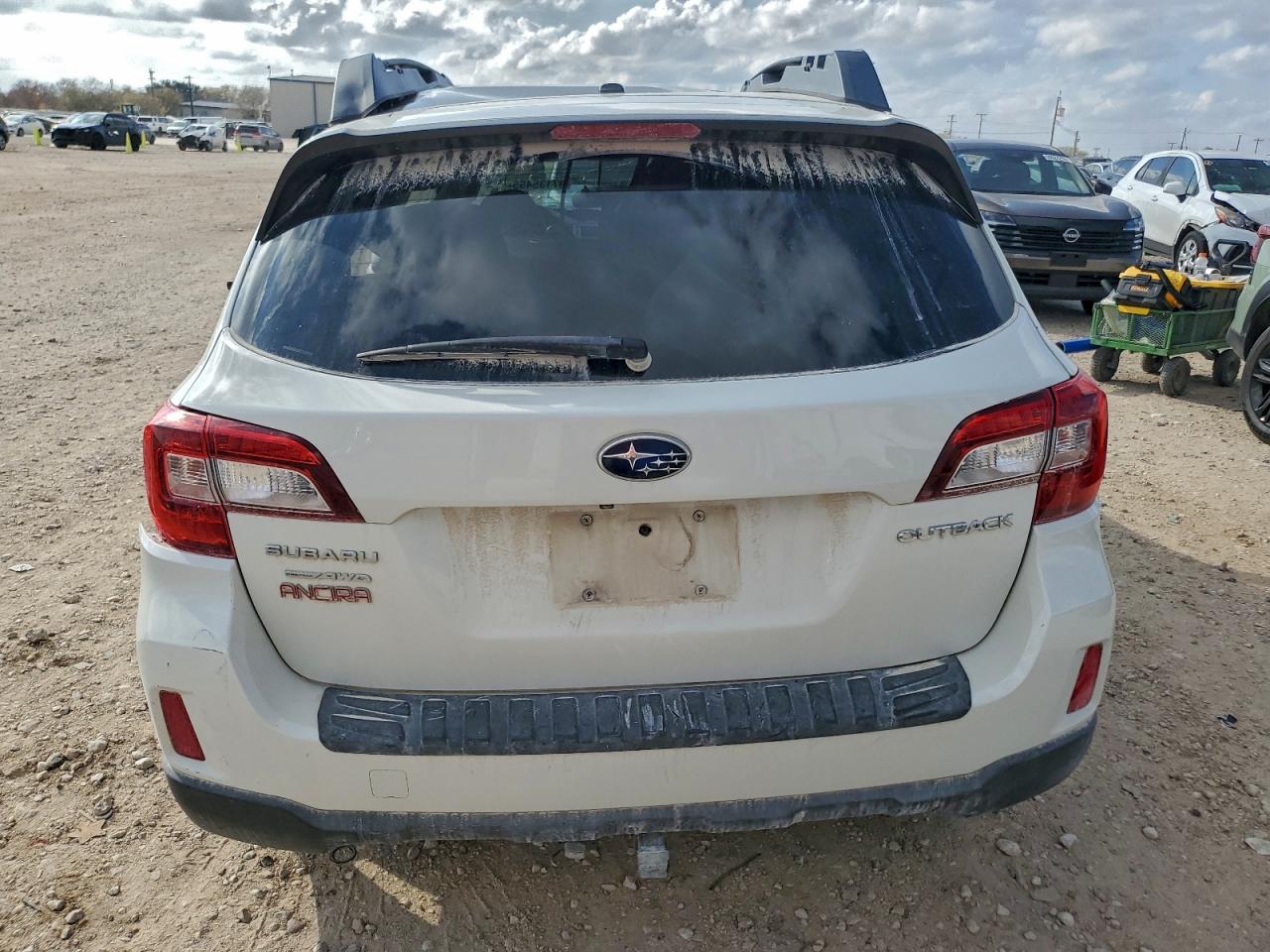2015 SUBARU OUTBACK 2.5I LIMITED photo 11