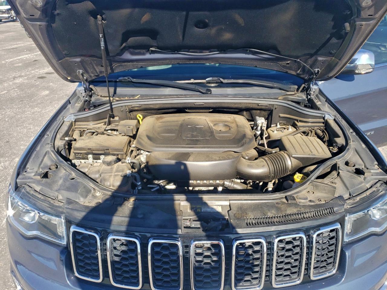 2019 JEEP GRAND CHEROKEE LIMITED photo 12