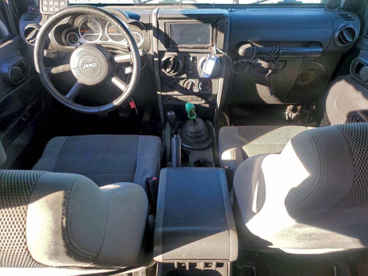 2007 JEEP WRANGLER SAHARA photo 8