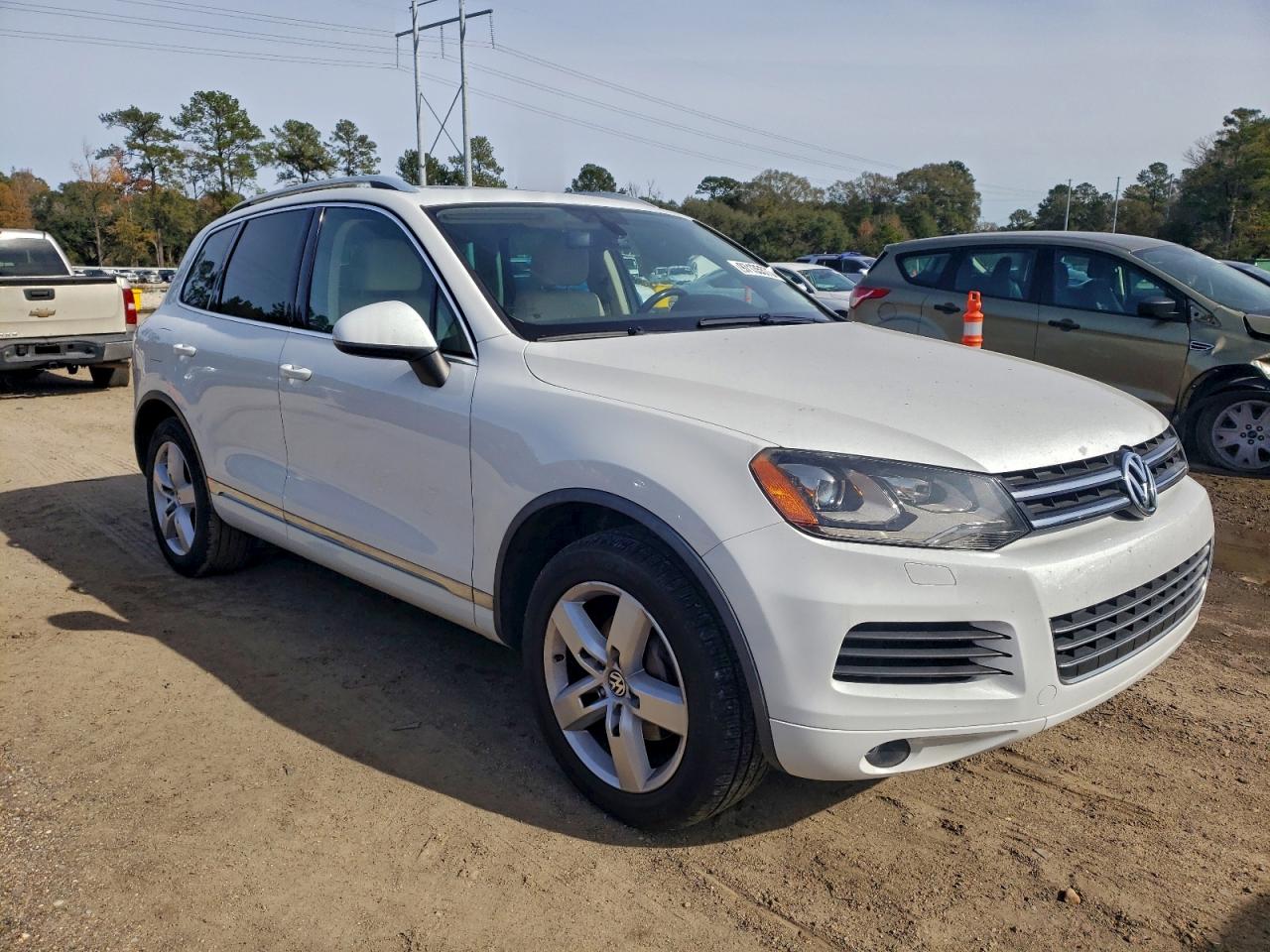 2014 VOLKSWAGEN TOUAREG V6 TDI photo 7