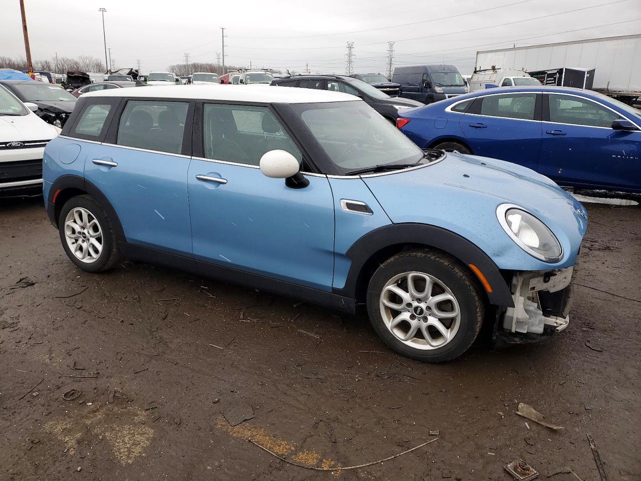 2017 MINI COOPER CLUBMAN photo 7