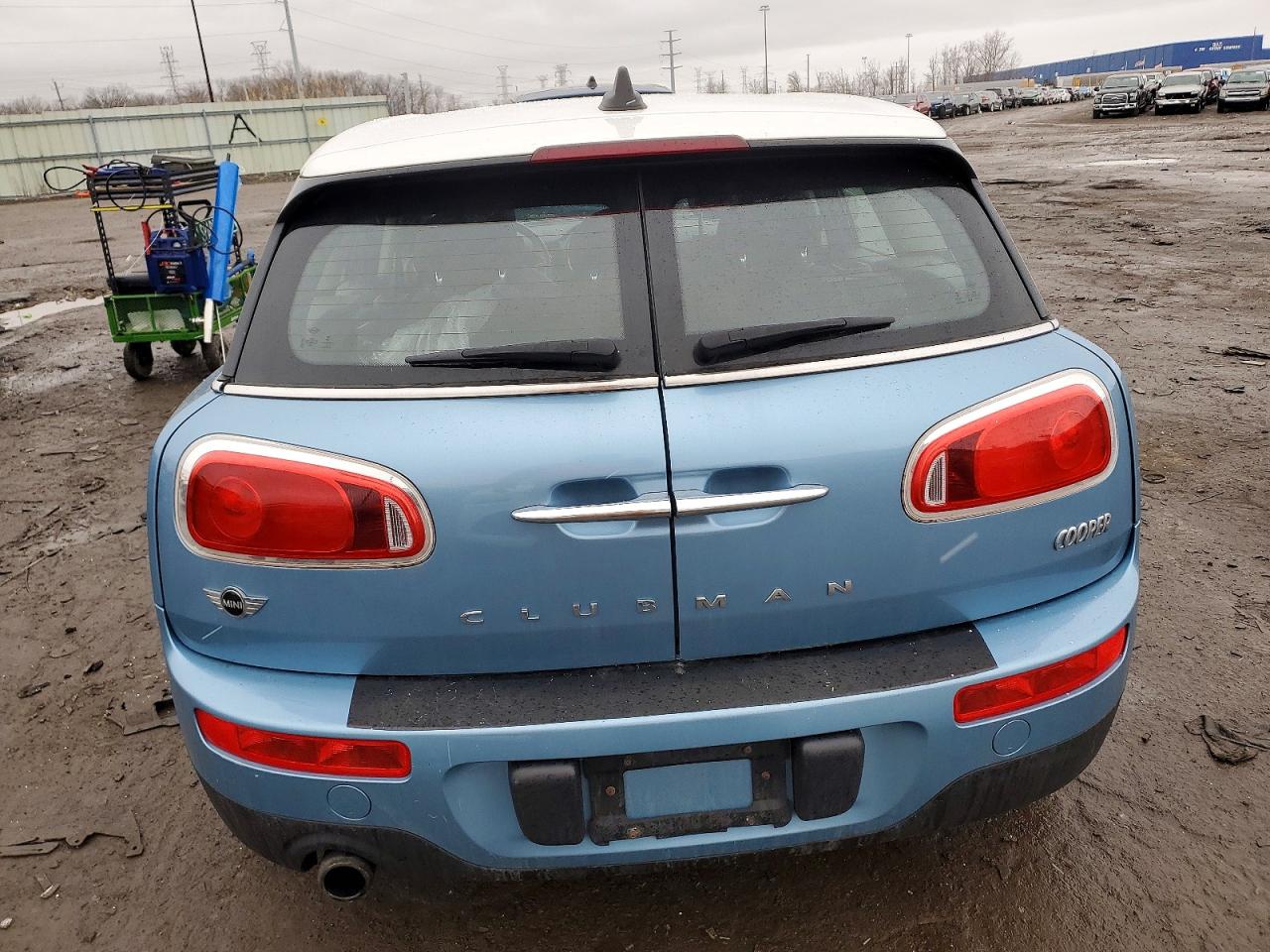2017 MINI COOPER CLUBMAN photo 11