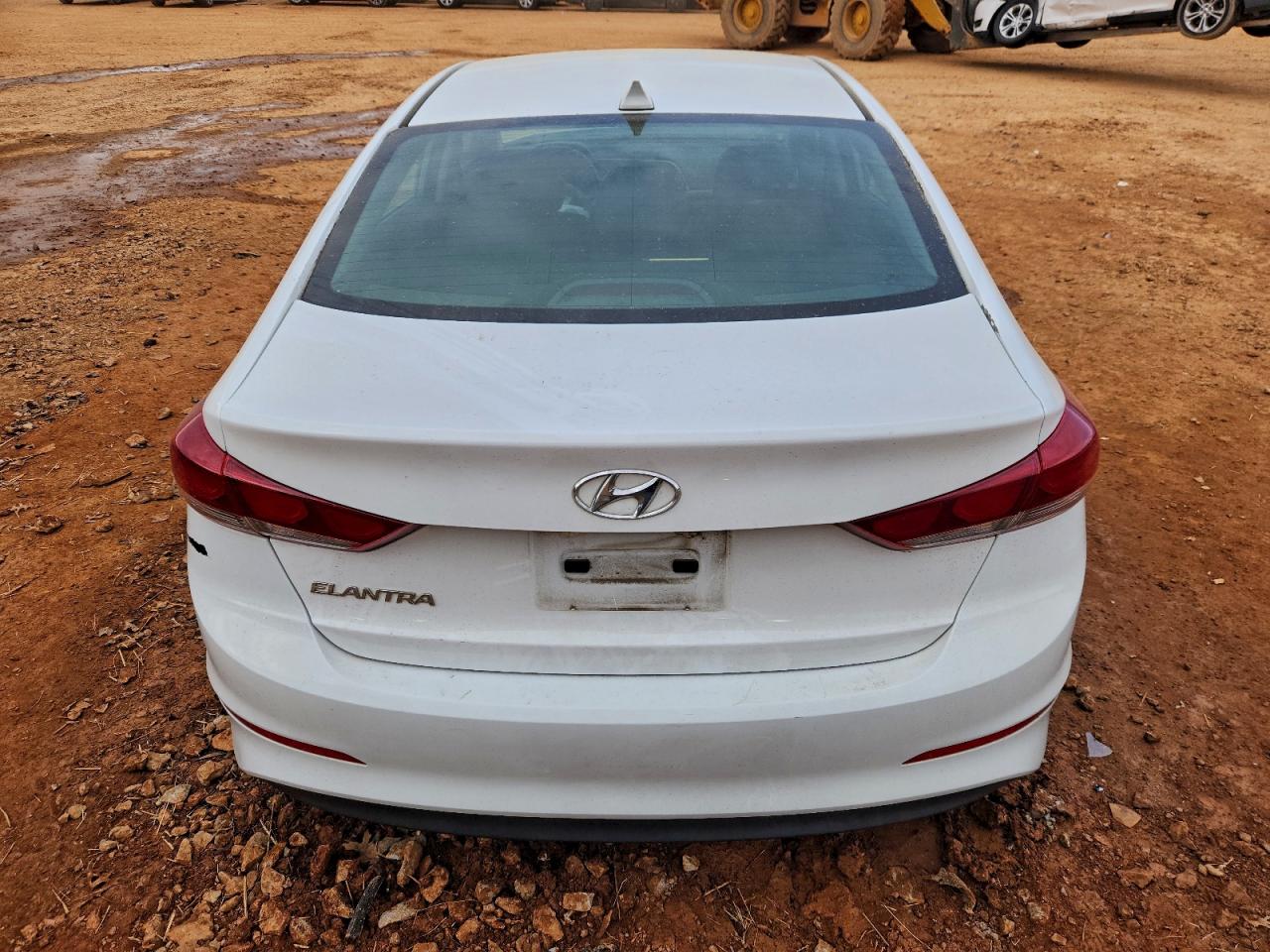 2018 HYUNDAI ELANTRA SEL photo 6