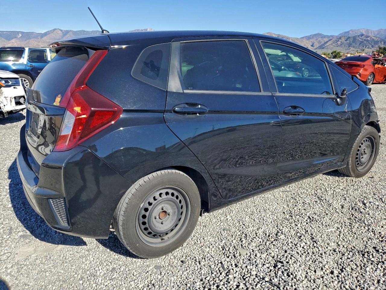 2016 HONDA FIT LX photo 3