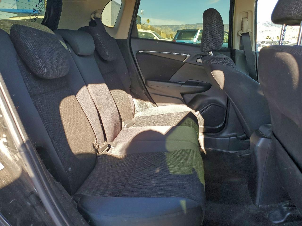2016 HONDA FIT LX photo 10