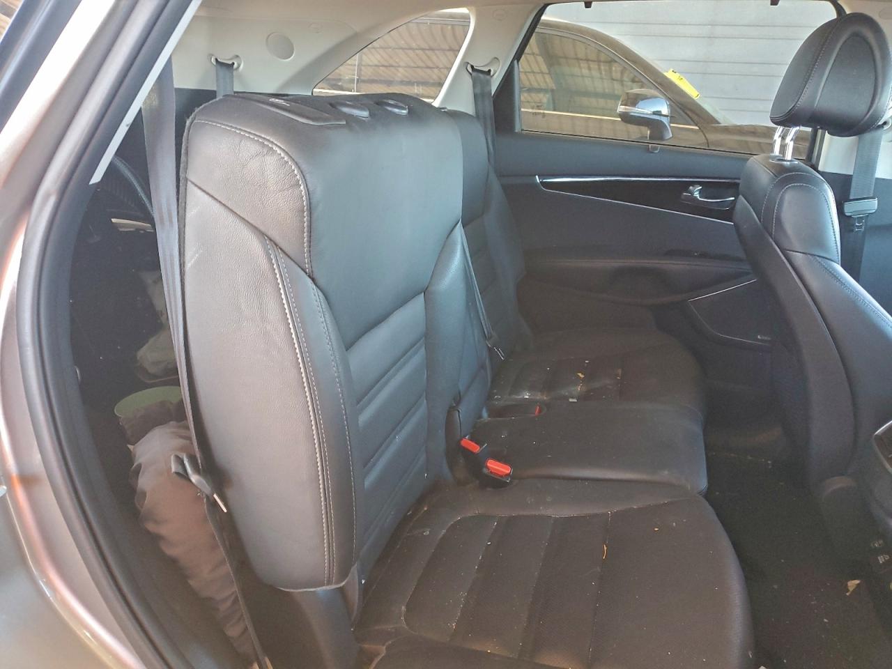 2016 KIA SORENTO SX photo 10