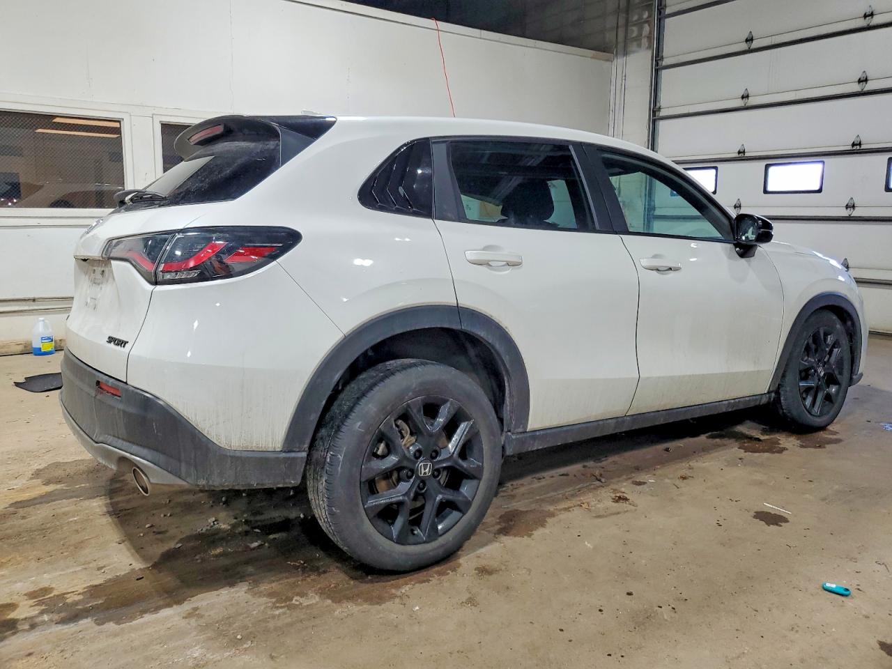 2024 HONDA HR-V SPORT photo 3