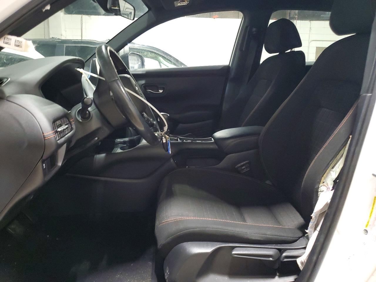 2024 HONDA HR-V SPORT photo 7