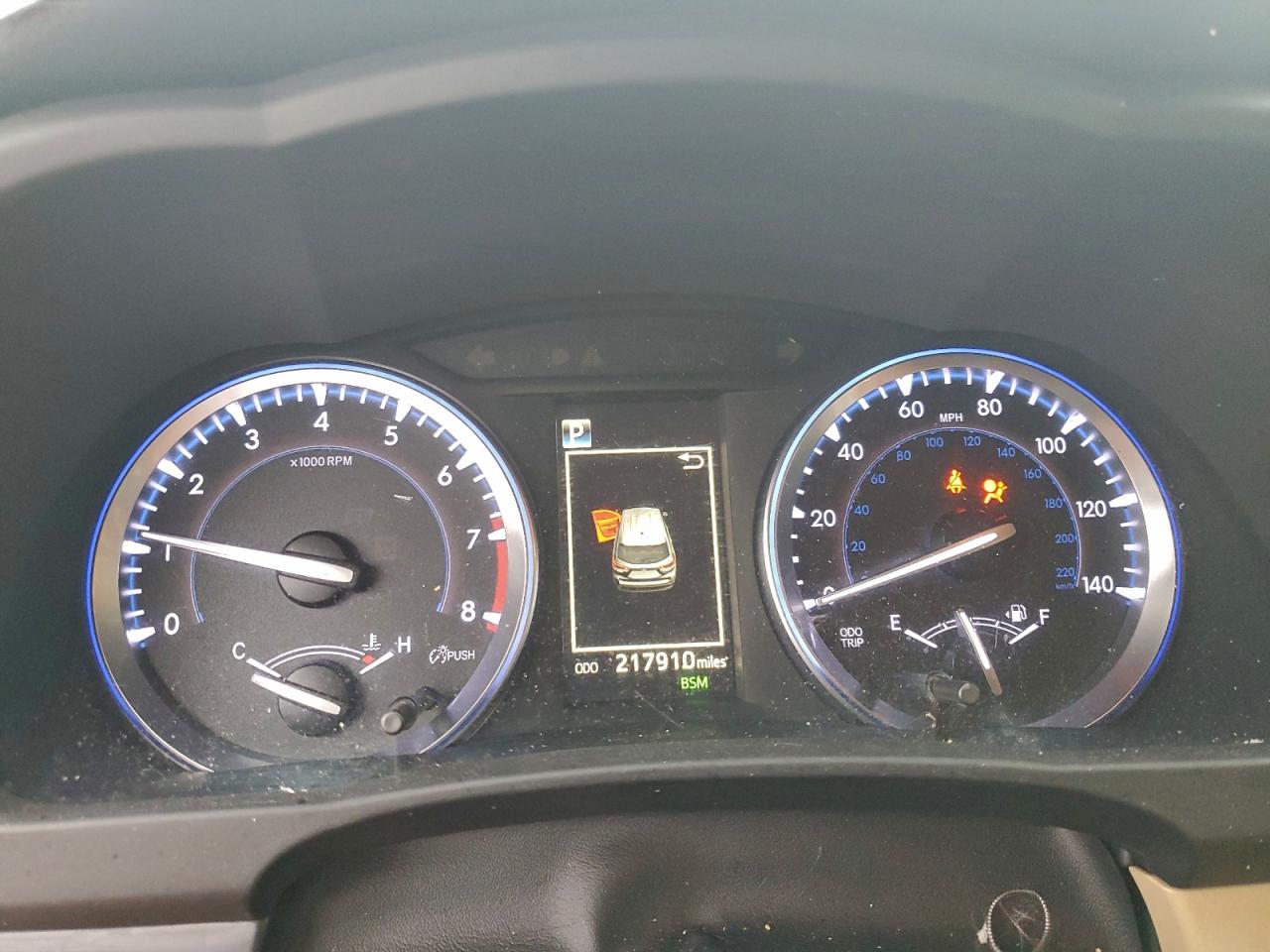 2018 TOYOTA HIGHLANDER LIMITED photo 9