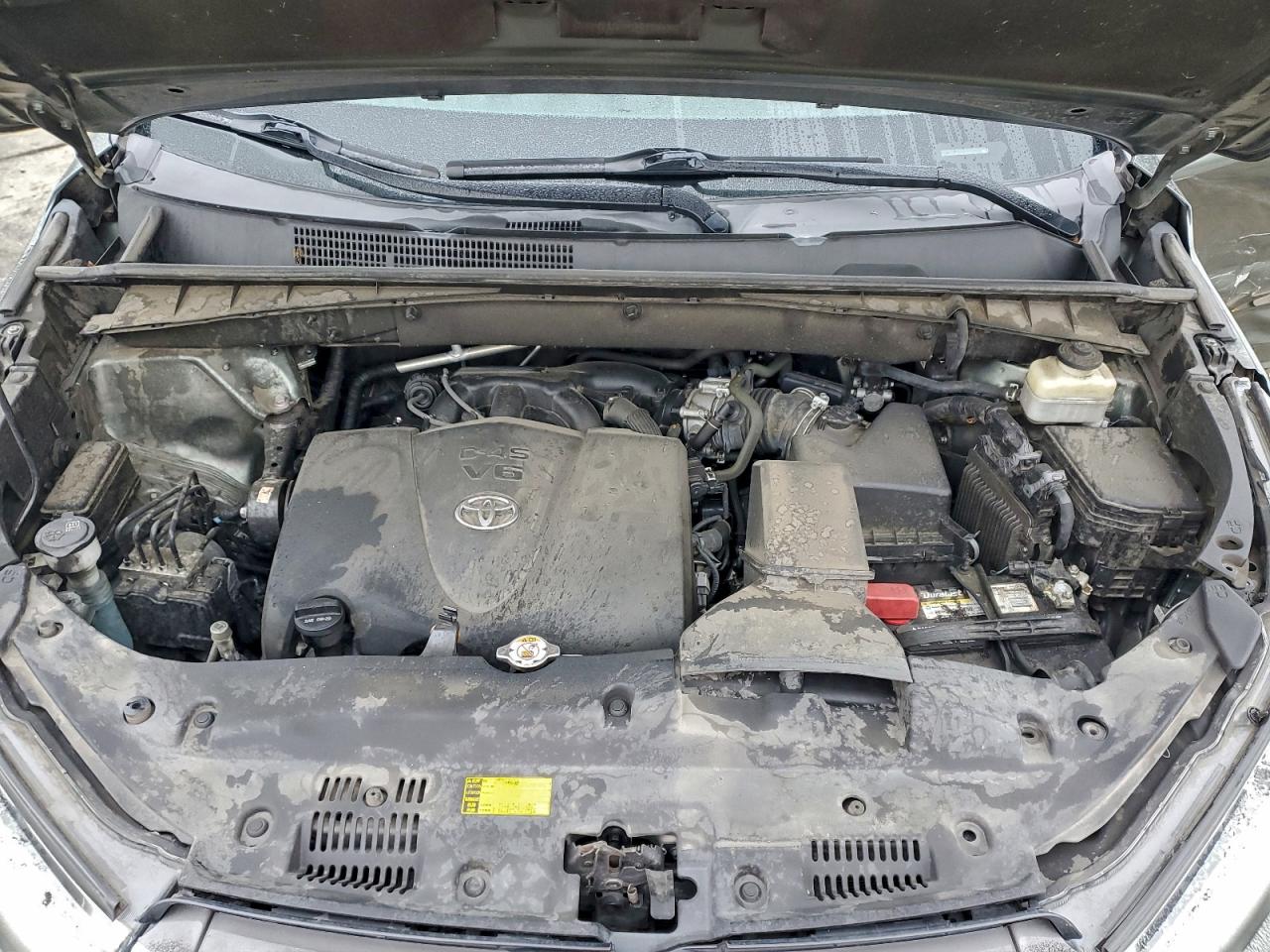 2018 TOYOTA HIGHLANDER LIMITED photo 12