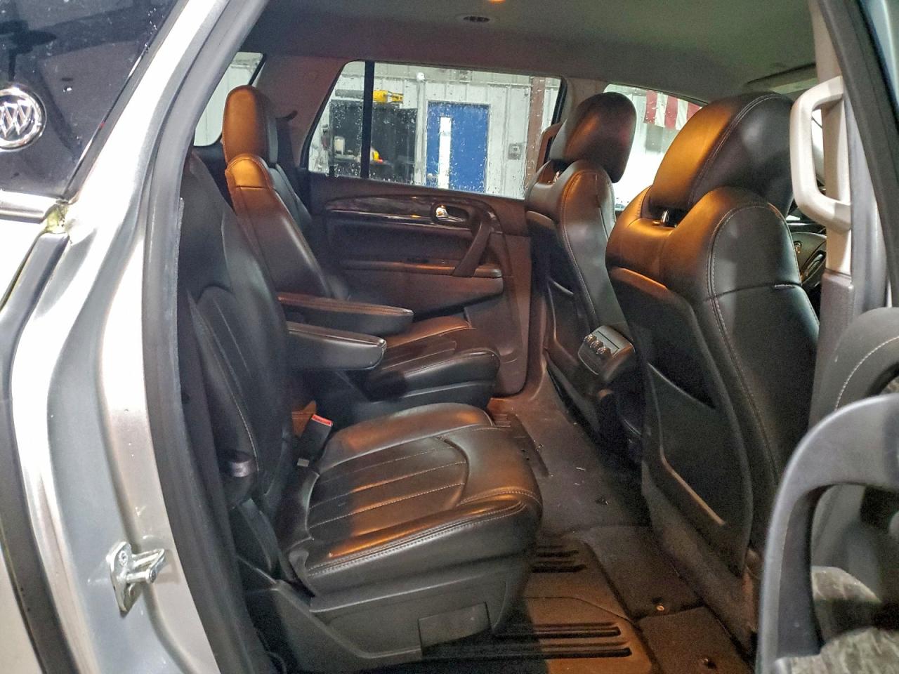 2014 BUICK ENCLAVE photo 11