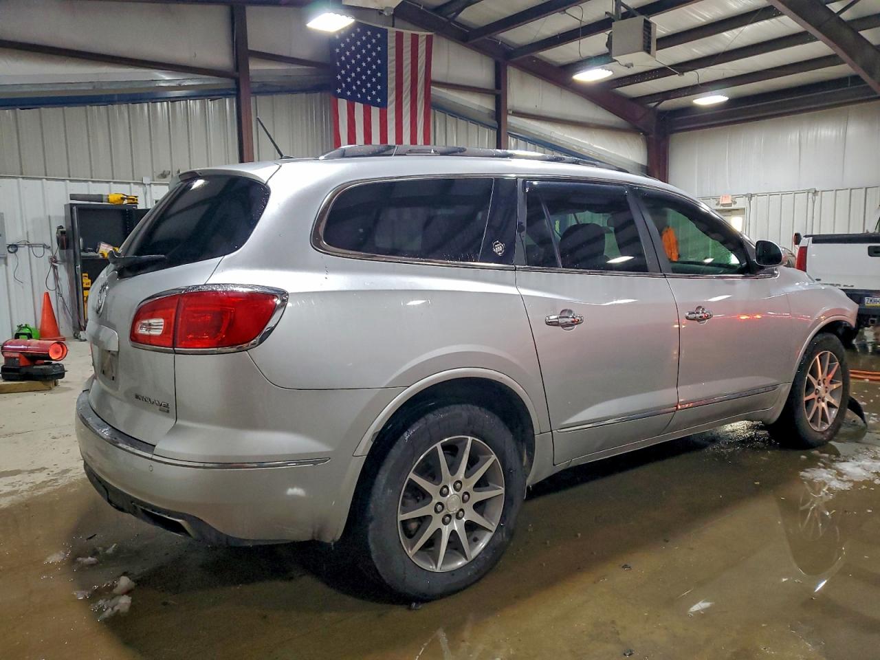 2014 BUICK ENCLAVE photo 3