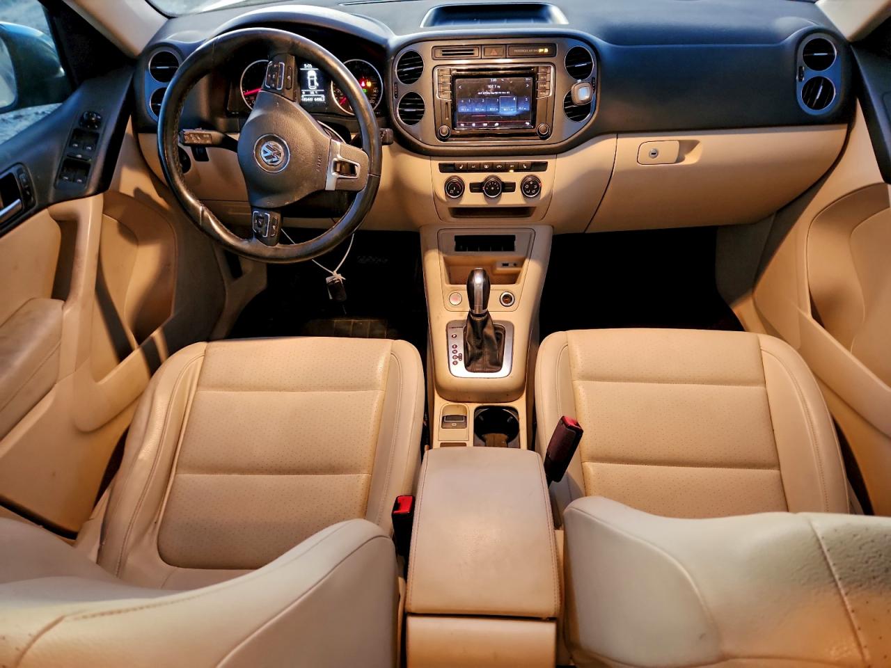 2017 VOLKSWAGEN TIGUAN S photo 8