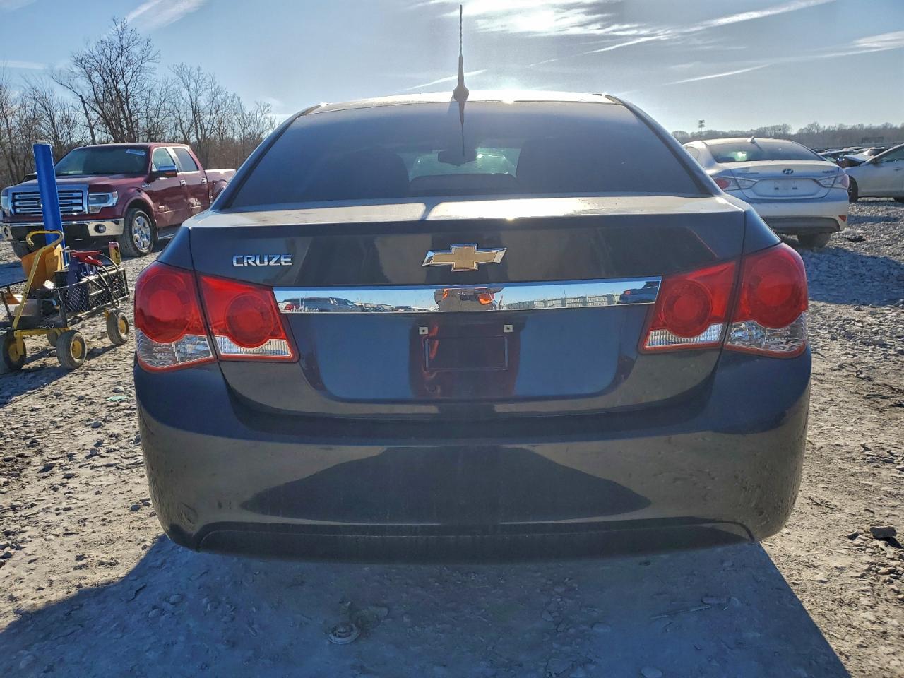 2014 CHEVROLET CRUZE LS photo 6