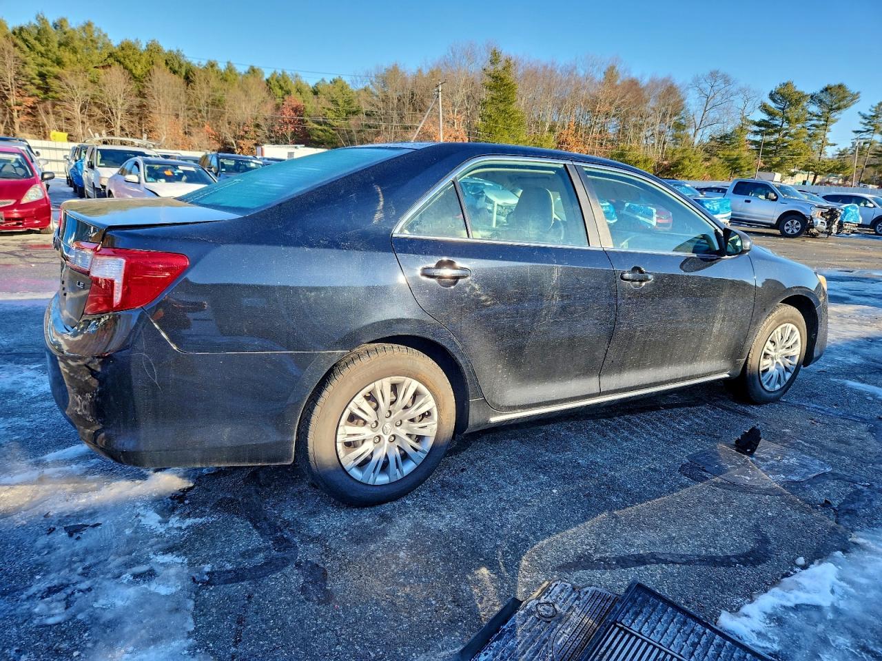 2012 TOYOTA CAMRY BASE photo 3