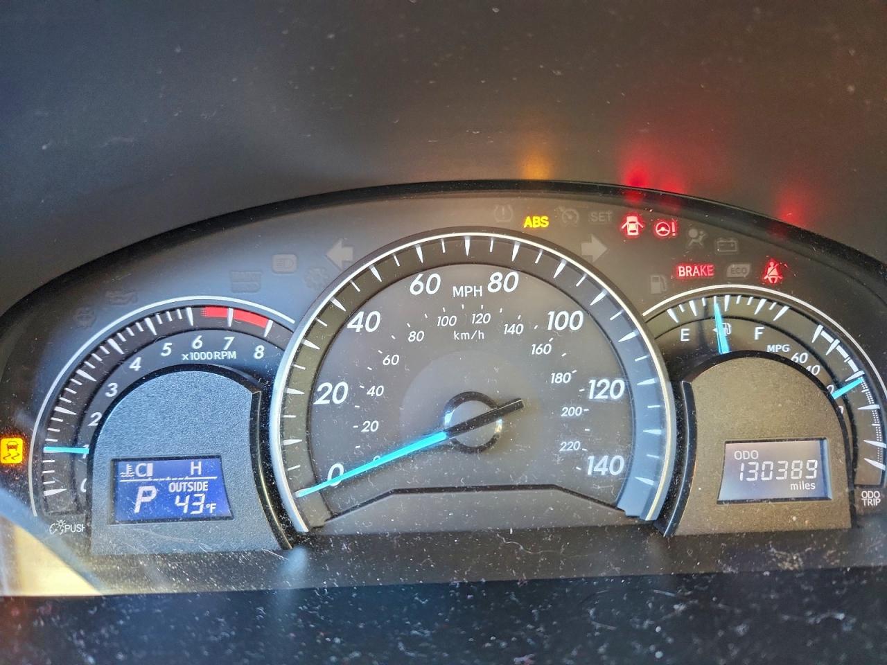 2012 TOYOTA CAMRY BASE photo 9