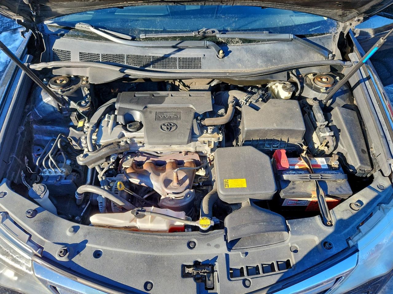 2012 TOYOTA CAMRY BASE photo 11
