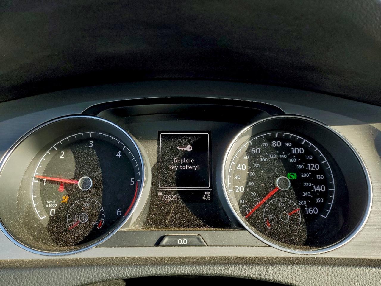2015 VOLKSWAGEN GOLF SPORTWAGEN TDI S photo 9