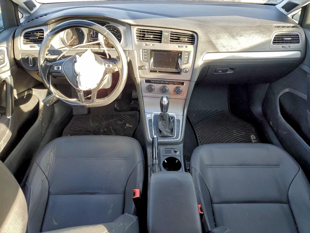 2015 VOLKSWAGEN GOLF SPORTWAGEN TDI S photo 8