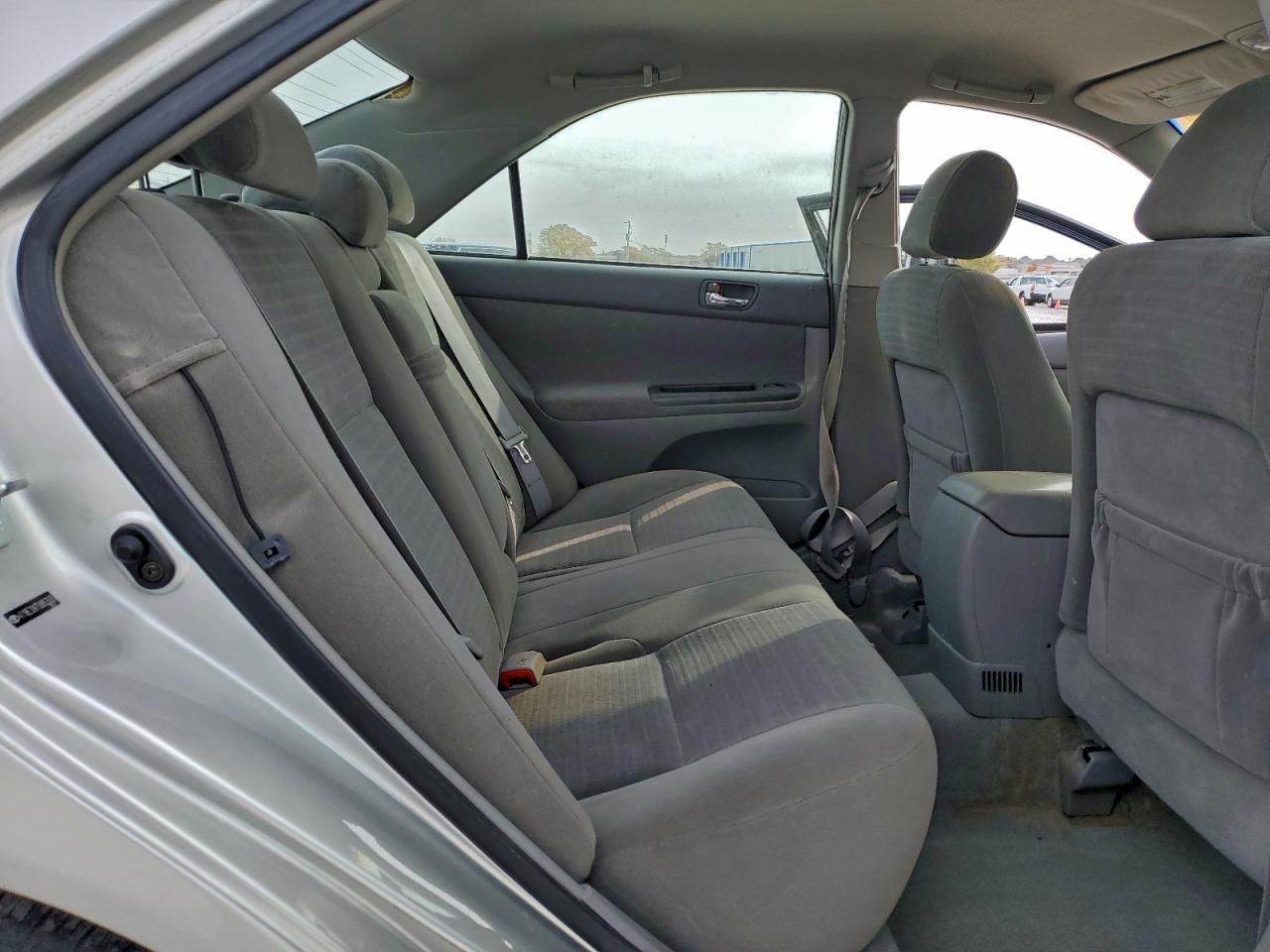 2005 TOYOTA CAMRY LE photo 19