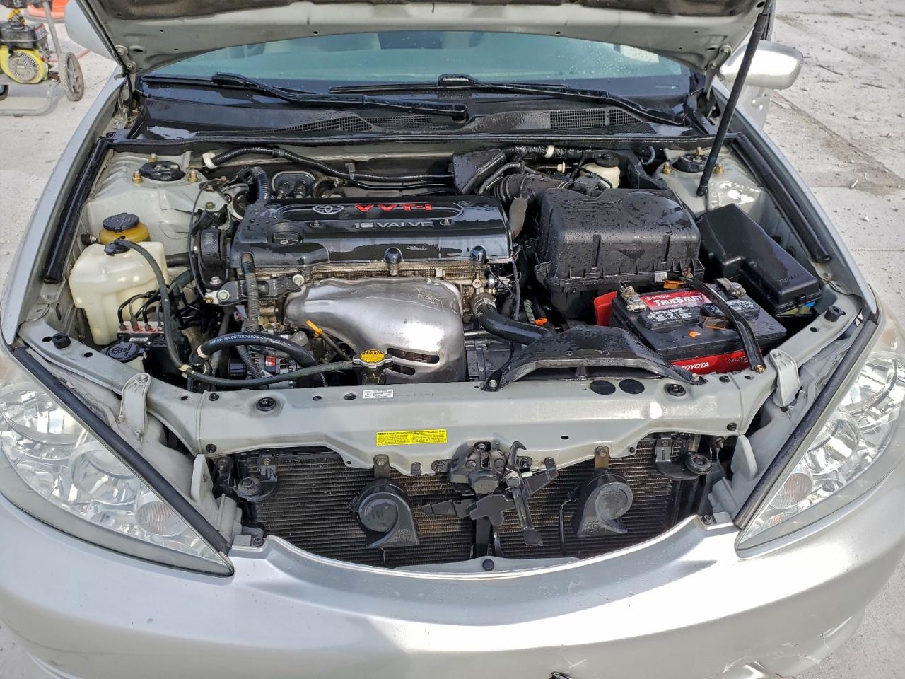 2005 TOYOTA CAMRY LE photo 21