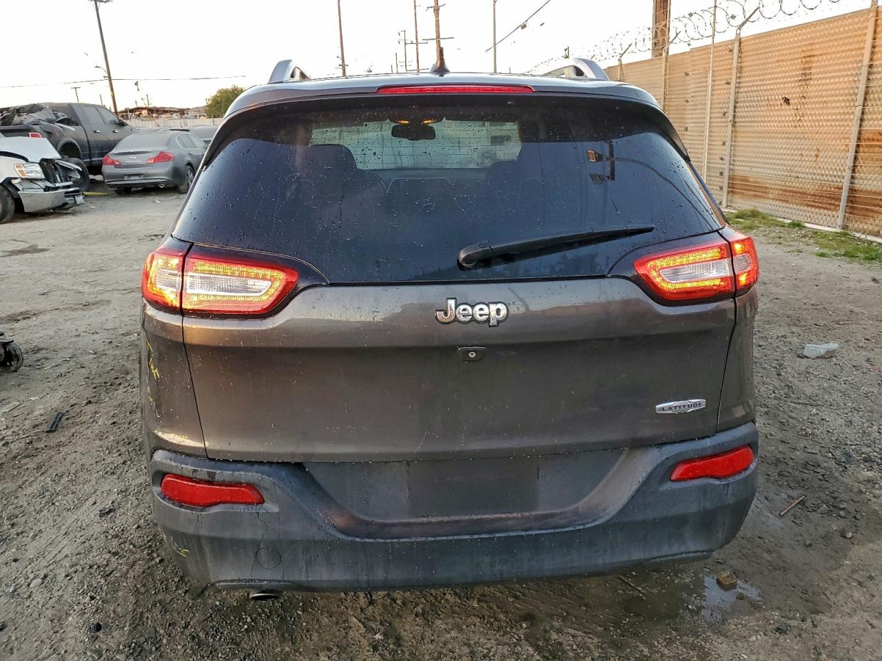 2014 JEEP CHEROKEE LATITUDE photo 11