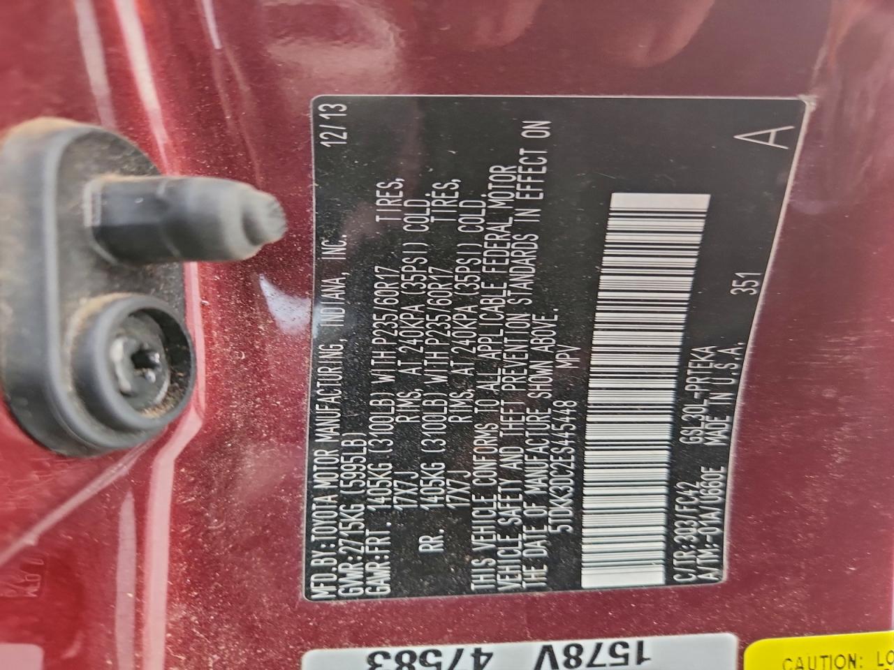 2014 TOYOTA SIENNA LE photo 14