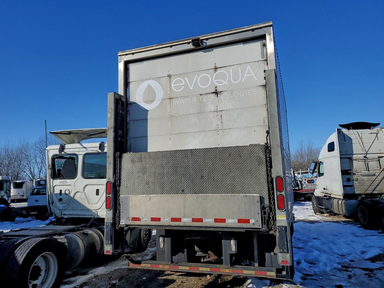2019 FREIGHTLINER BUSINESS CLASS M2 BOX TRUCK photo 6