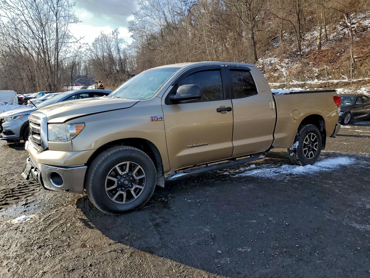 2010 TOYOTA TUNDRA
