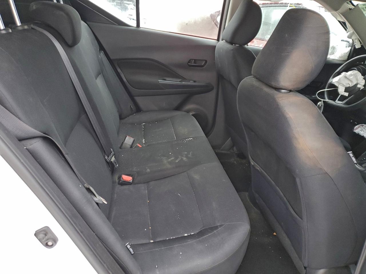 2023 NISSAN KICKS S photo 11