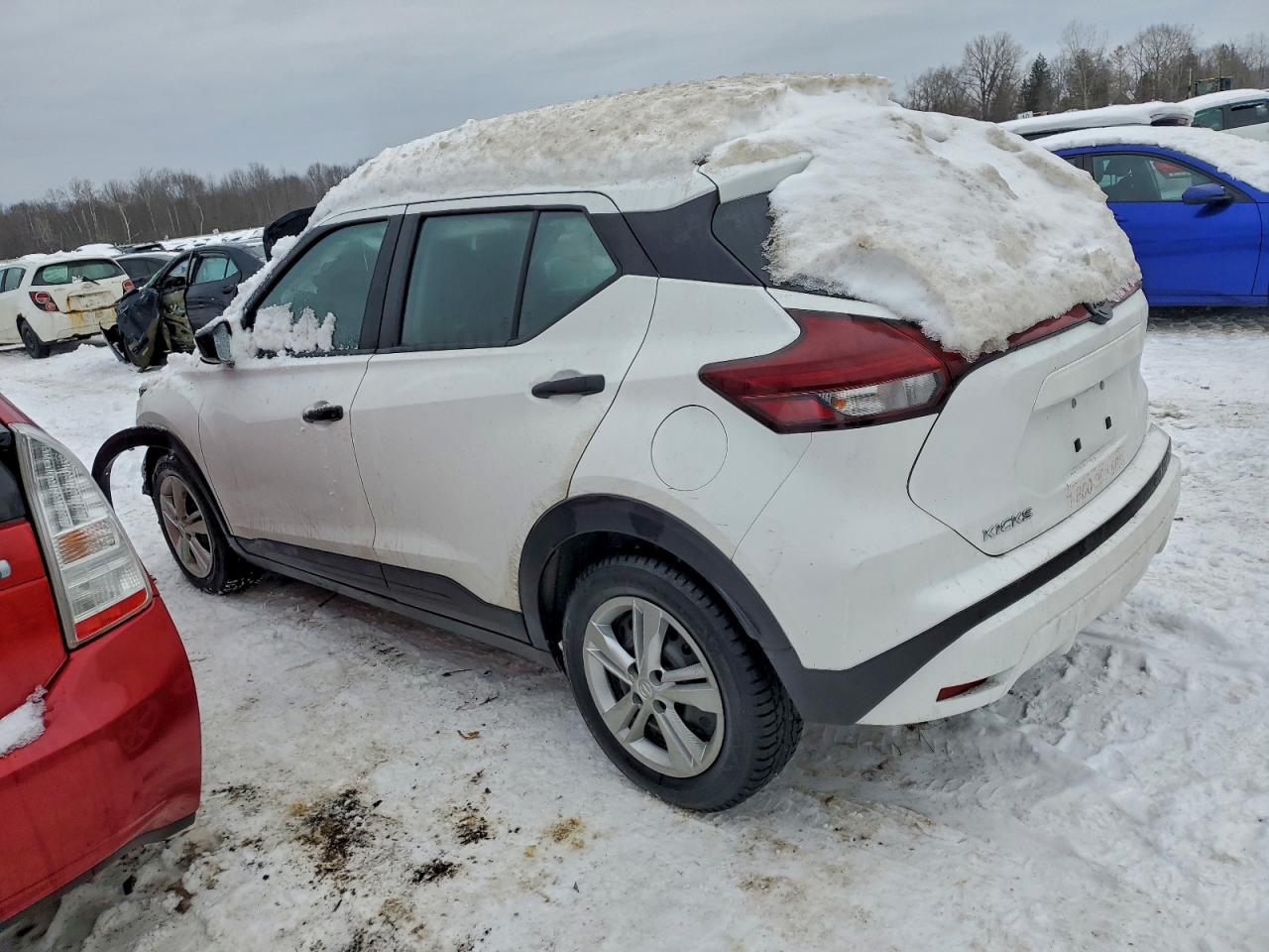 2023 NISSAN KICKS S photo 2