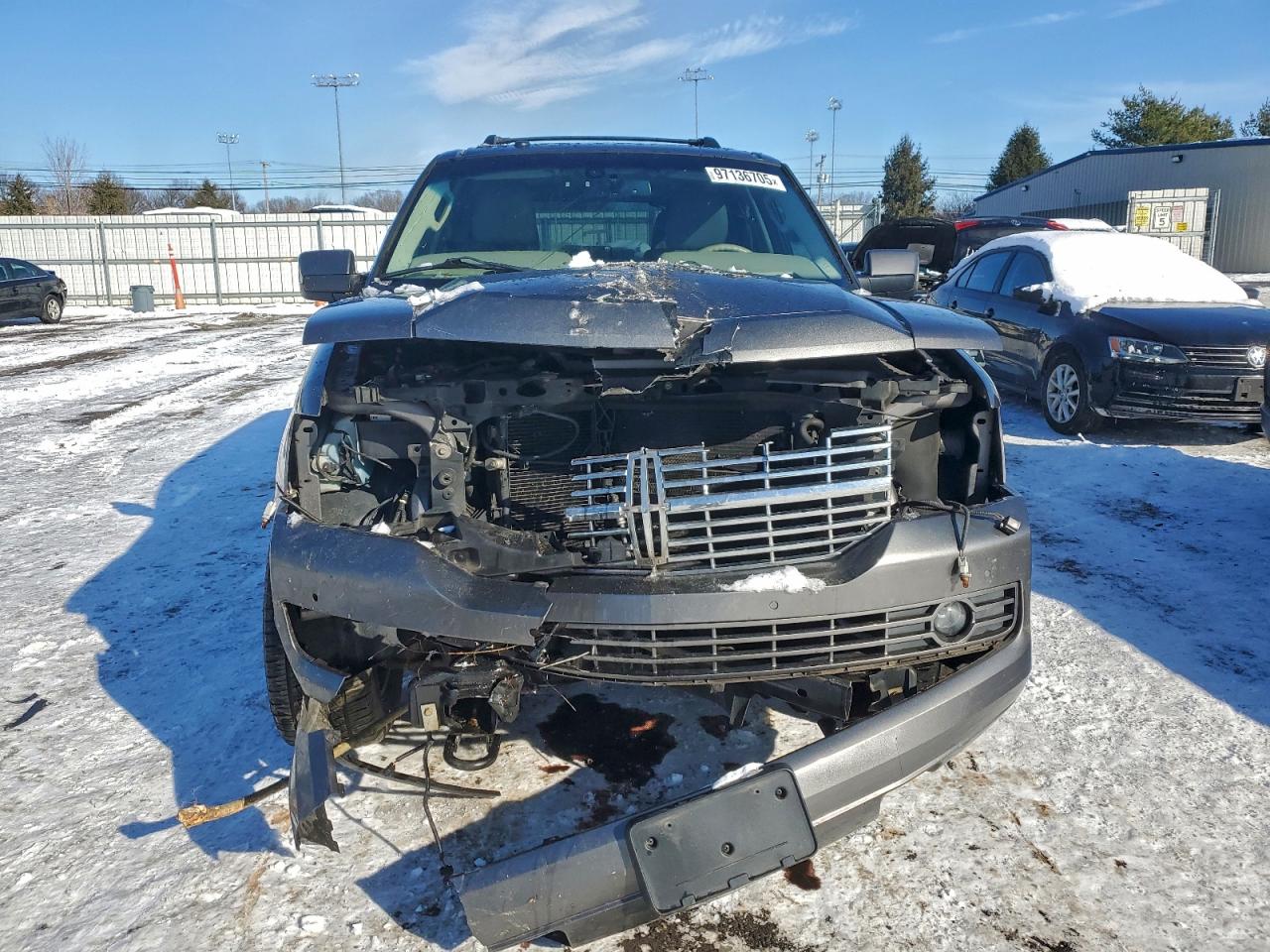 2013 LINCOLN NAVIGATOR photo 5