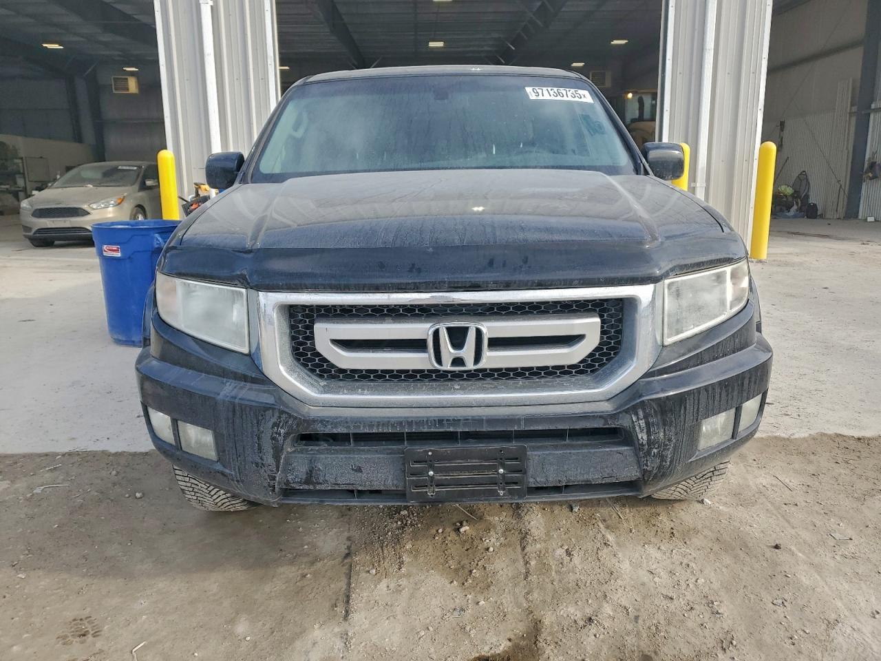 2011 HONDA RIDGELINE RTL photo 5