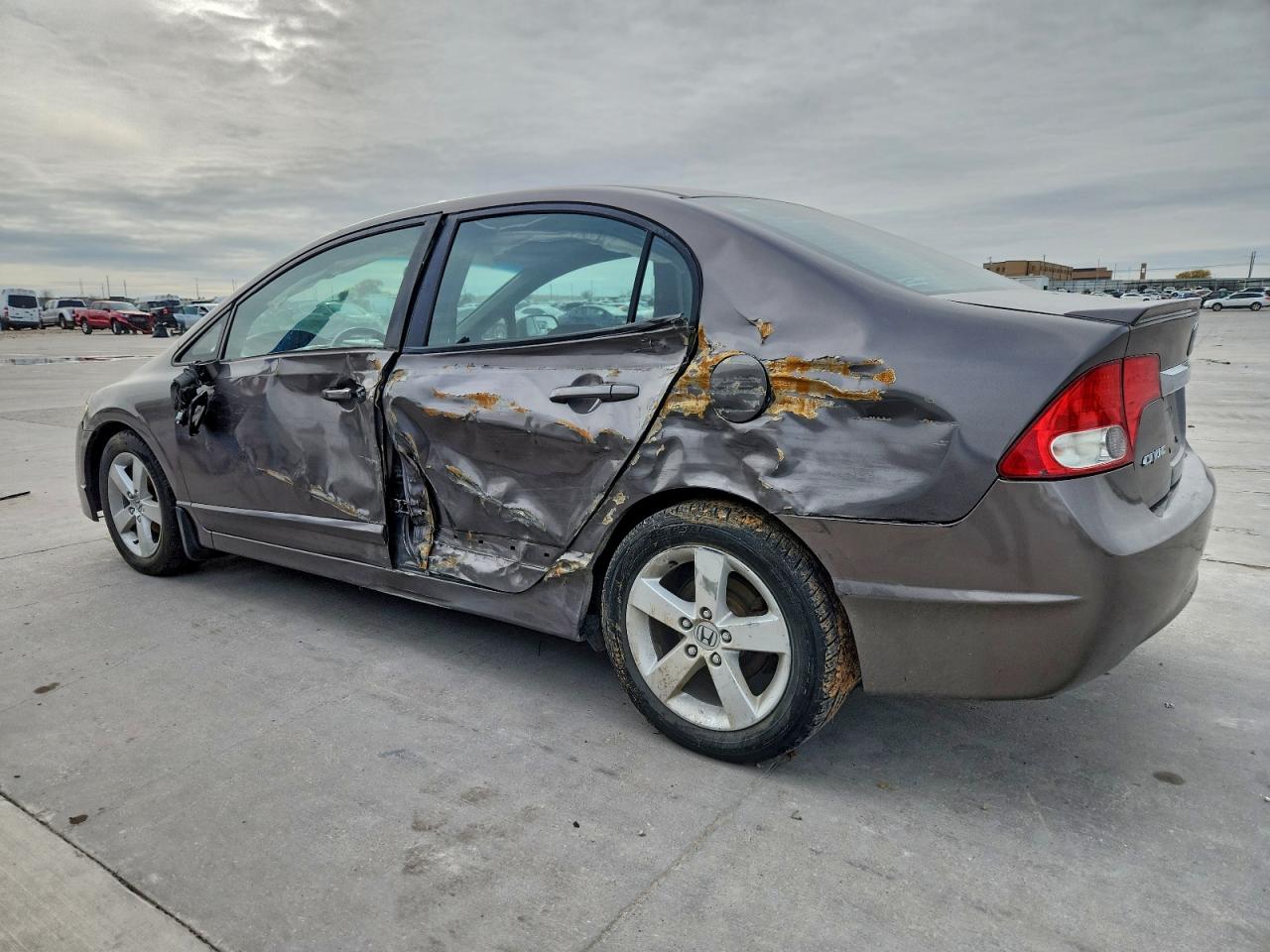 2010 HONDA CIVIC LX-S photo 2