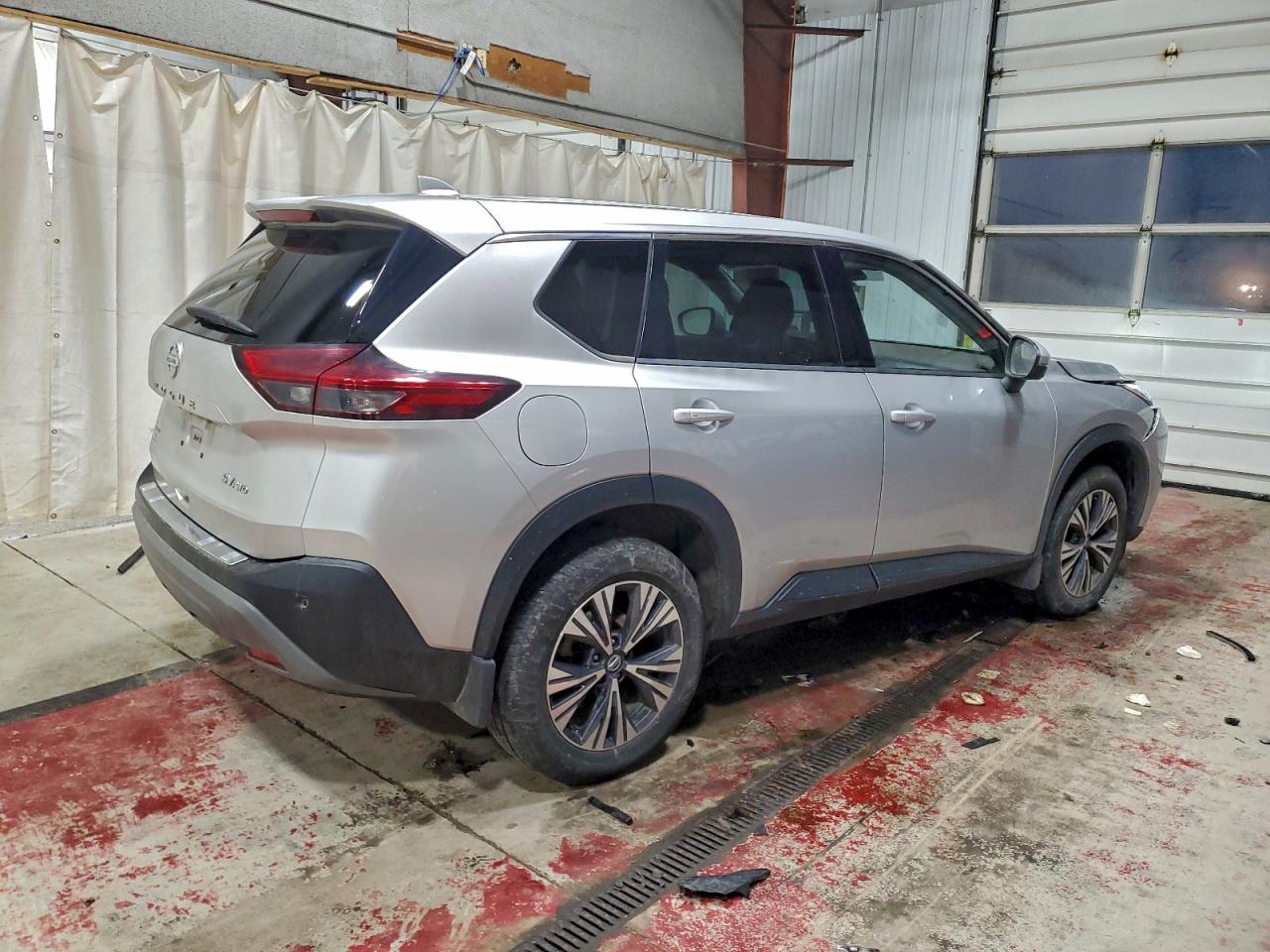 2021 NISSAN ROGUE SV photo 3