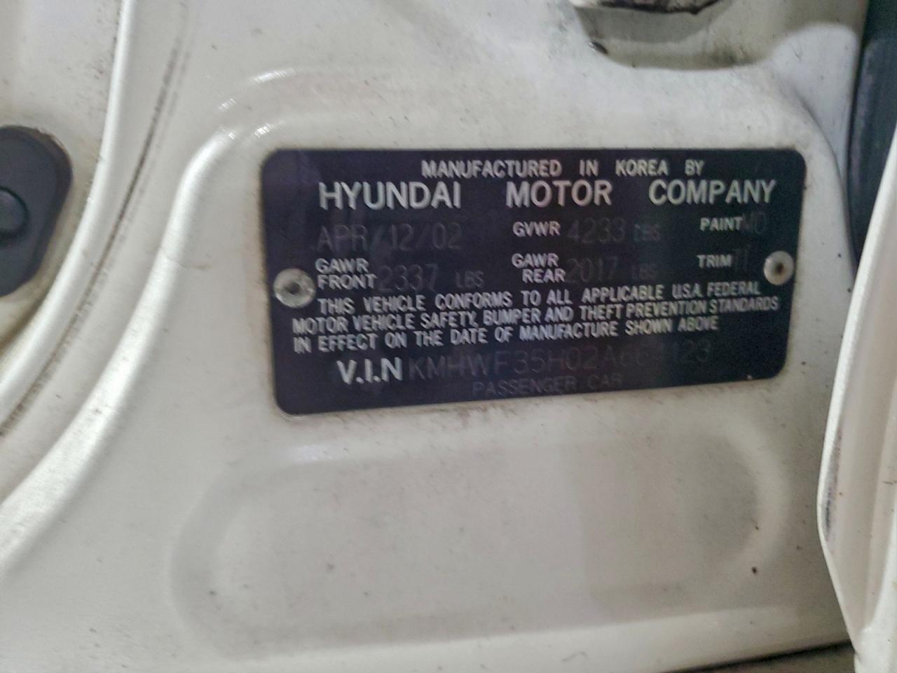 2002 HYUNDAI SONATA GLS photo 12