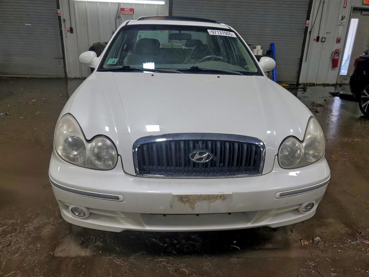 2002 HYUNDAI SONATA GLS photo 5