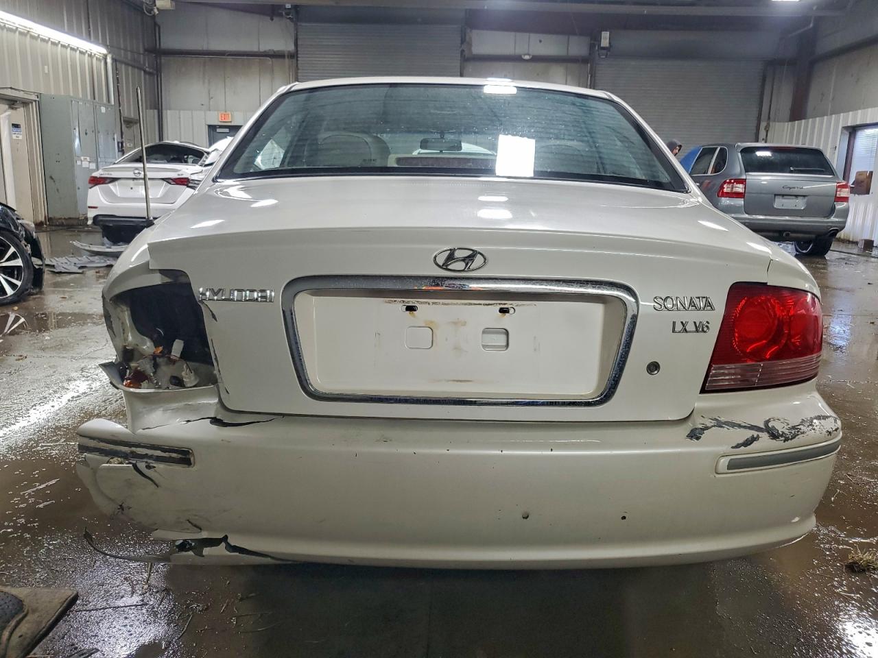 2002 HYUNDAI SONATA GLS photo 6