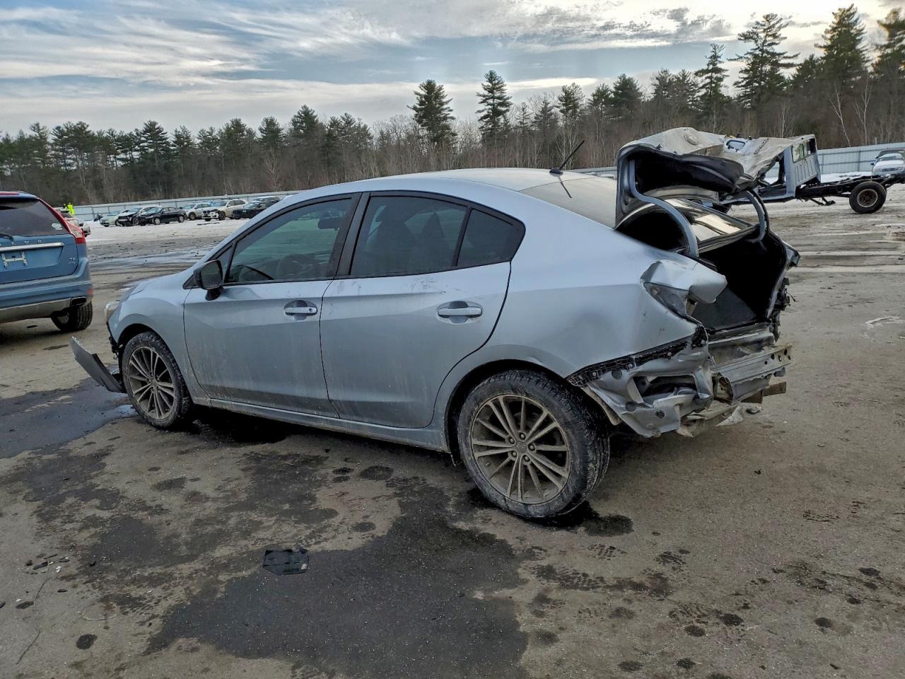 2019 SUBARU IMPREZA photo 3