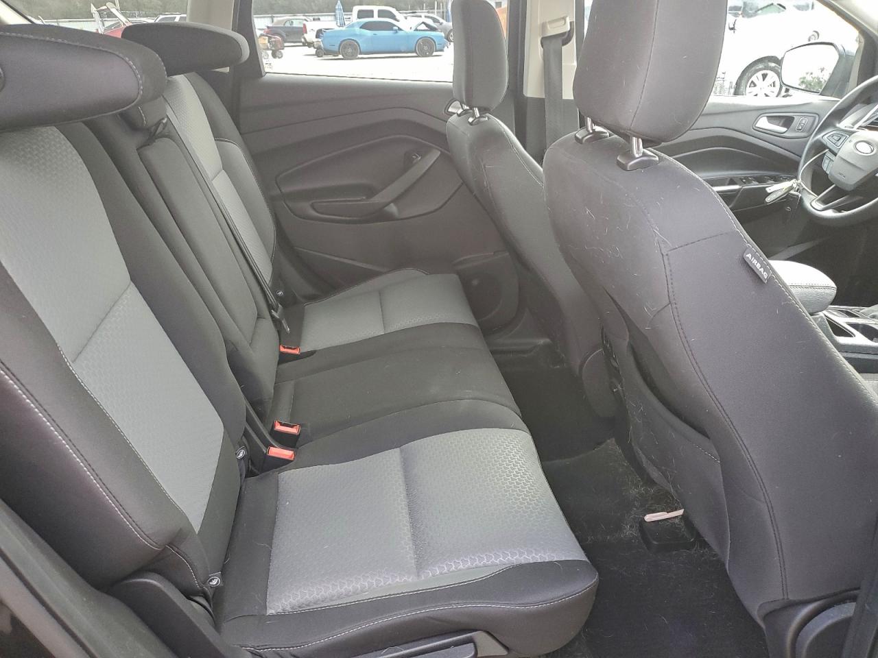 2019 FORD ESCAPE SE photo 31
